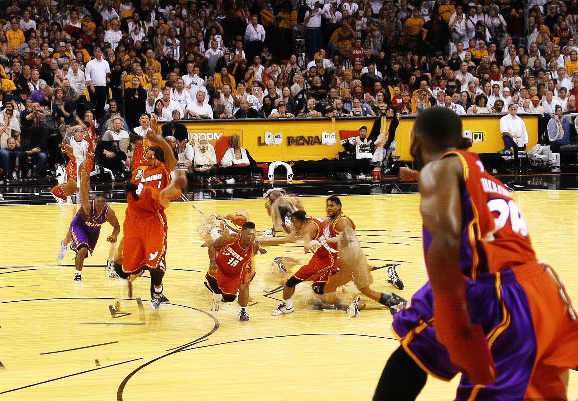 2008-09赛季热火骑士巅峰对决：NBA经典战役回顾