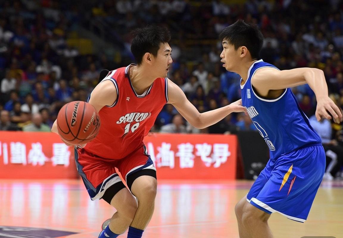 CBA深圳VS广东：战术对决与篮球发展之路(图2)